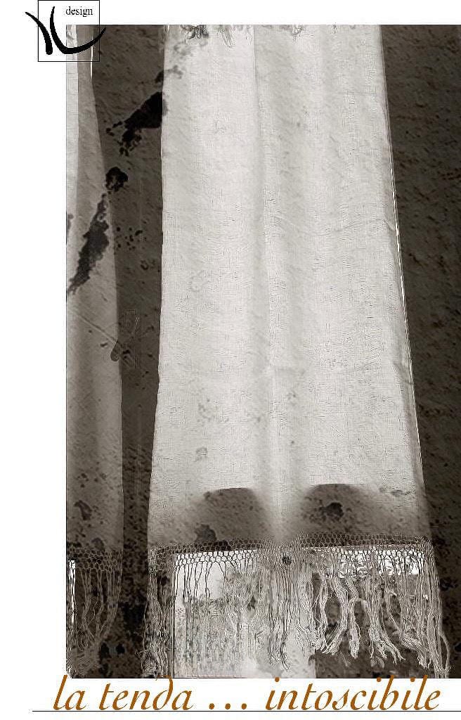 La tenda intoscibile La tenda intoscibile